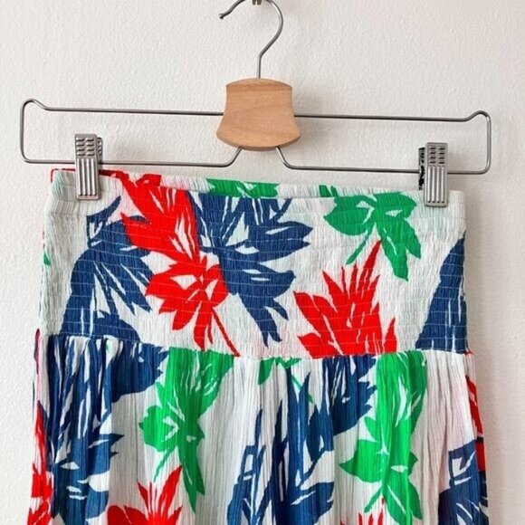 Place Nationale Saint Georges Top & Carcans Tropical Pant Set - Picture 11 of 13